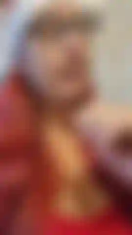 Es temporada navideña y estaba de buen humor, así que te hago una mamada alucinante con mucha saliva y náuseas para que puedas correrte en toda mi cara y mis tetas. ¡Mucha saliva! Audio!