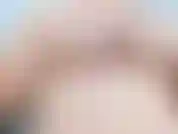 Embarazada de 31 semanas mostrando mis tetas preñadas y lamiéndolas/colgándolas.