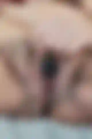 Pensé que correrme una vez después de estirar mi coño con dexter era suficiente, ¡pero no lo fue! Me acerco agradablemente y uso mi mini vibrador y me hago correrme de nuevo y me sentí tan jodidamente bien, ¡me corrí tan duro por segunda vez! 35 Semanas de embarazo!