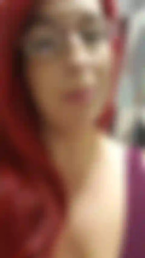 ¿Quieres follar mis tetas caídas de embarazada? Fóllalos y sopla una carga sobre ellos y cubre mis grandes y enormes areolas con todo ese semen caliente! Embarazada de semanas. Audio!