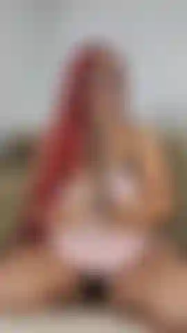 ¡Follando mi nuevo consolador negro de 9 pulgadas por primera vez! Lo monto, me follo a lo perrito, luego me follo el coño mientras uso mi vibración y me corro no una sino dos veces. Te muestro mi semen al final y luego lo lamo hasta dejarlo limpio (audio).