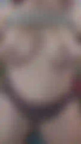 Clip compilation!  titty drops, titty bouncing, shaking, swinging, slow motion, teasing, booty, butthole, pussy and more! (AUDIO!)