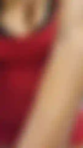 Mostrando mi cuerpo de embarazada de 17 semanas con algo sexy antes de desnudarme y preguntarle a brendan qué tan celoso estaba de no poder ser una mujer embarazada sexy como yo. Mírame mostrar todas mis curvas y mi barriga, antes de finalmente desnudarme. Audio!