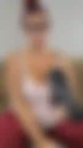 Usando mi nuevo y potente masajeador de manos en mi coño, ¡ni siquiera puedo ponerlo en la primera posición sin que me haga correrme súper rápido y súper fuerte! 16 Semanas de embarazo!