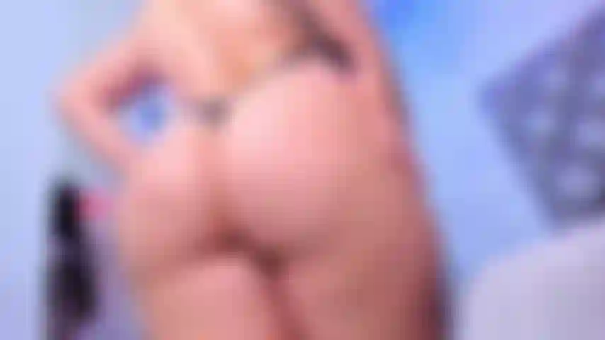 Quiero que disfrutes de mi cuerpo que arde de deseo por ti cariño.