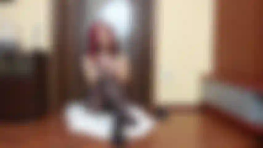 Desordena tu mente con mis pies.