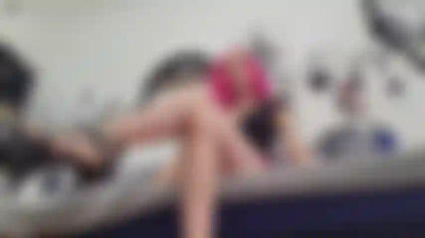 Destruyéndote los huevos (costumbre).