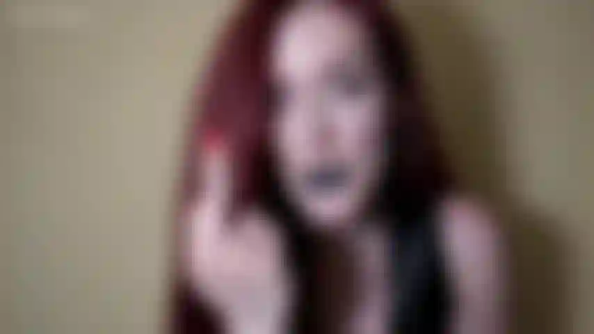 Trazo a mi dedo medio.