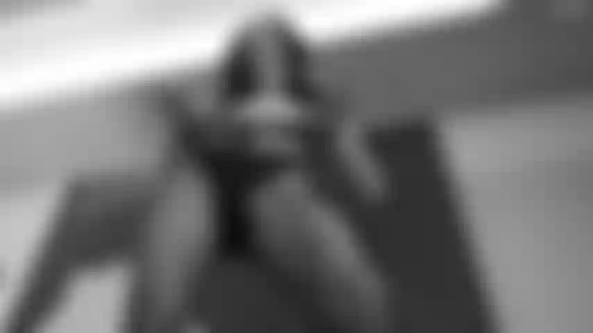 Los perdedores acarician el porno de píxeles.