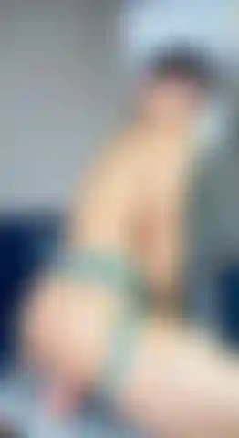 Cabalgo en tu polla.