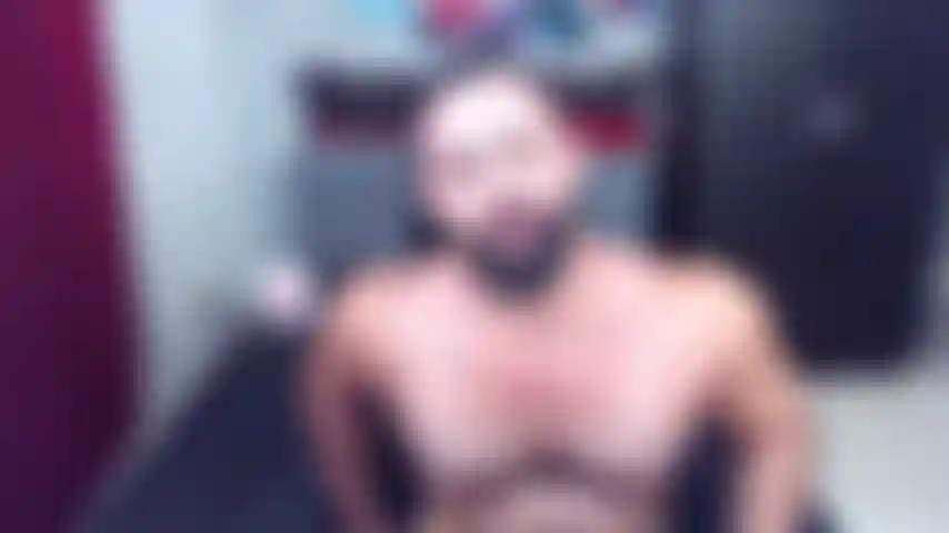 Follando con tu pareja mientras nos ves.