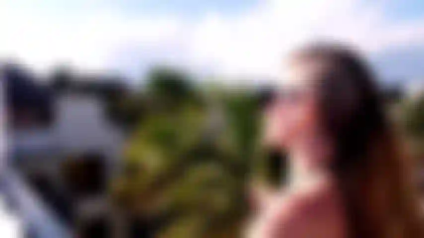 Masturbación en la azotea.