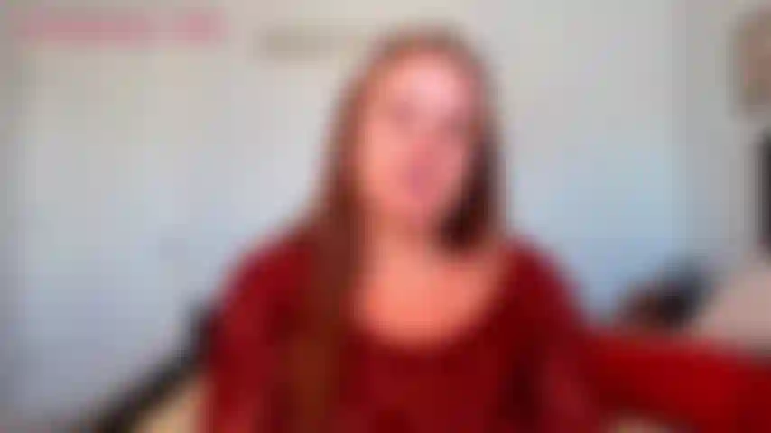 * Juego de rol en solitario* seduciendo y disfrutando de la polla del mejor amigo de mi hijo.