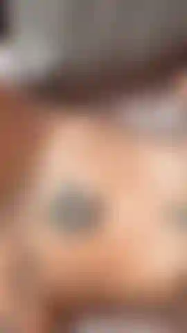 Desnuda.