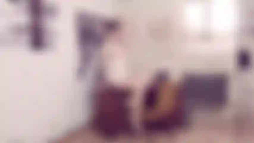 Masturbacion fumando y hablando sucio.