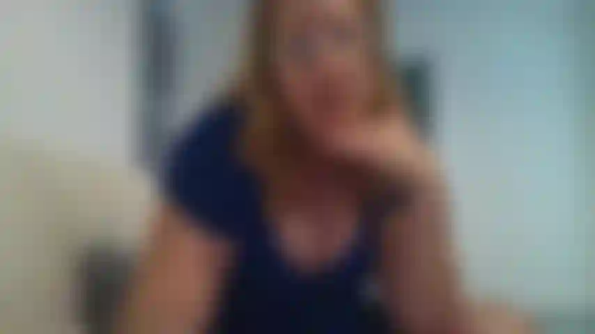 Masturbándome con Lovense nora.