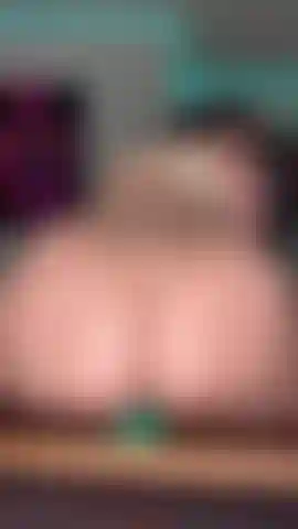 - Spikey Stegosaurus Dildo Ride - I felt every single spiky bump as it 100% fully entered to the very end of the suction cup into my Tight, Pink Pu$$y .It felt like a waterfall  of pleasure in this dry Desert  as it penetrated me over & over again.. I love Twerking & Riding at the same time in Doggystyle like I did here for this closeup. Its one of the many talents I have!!