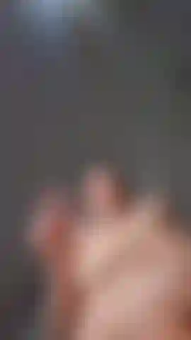 Giganta: sé mi pequeña esclava.