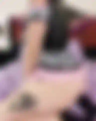 Twerking en cámara lenta en halloween.