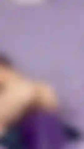 Cabalgando a mr carmel en múltiples posiciones con primeros planos de culo y coño.