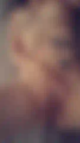 Toqueteo tomadura de pelo.