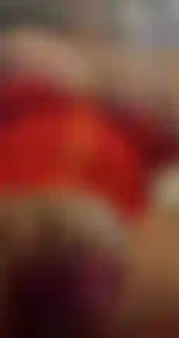 Jugando con mi linda verga.