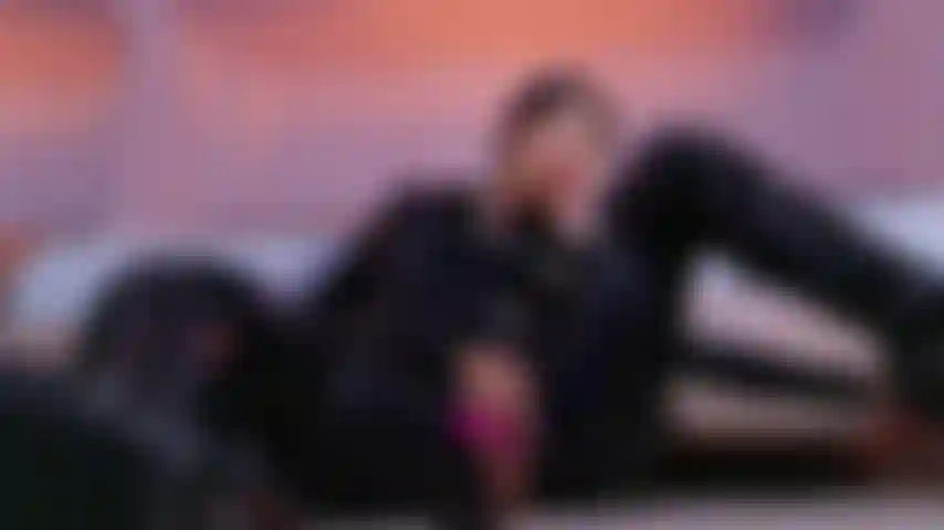 ¡Folla coño + látex + botas!