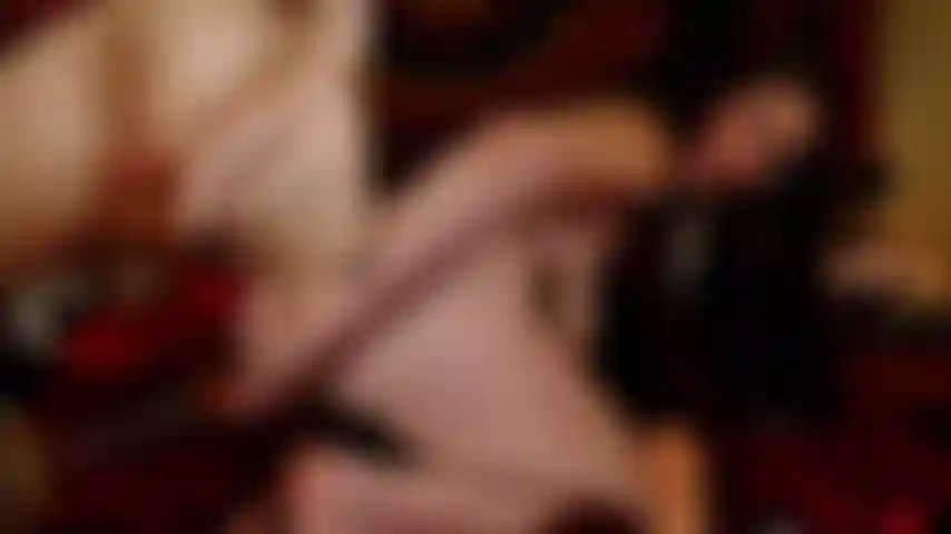 Máquina de follar anal, imagen en imagen.