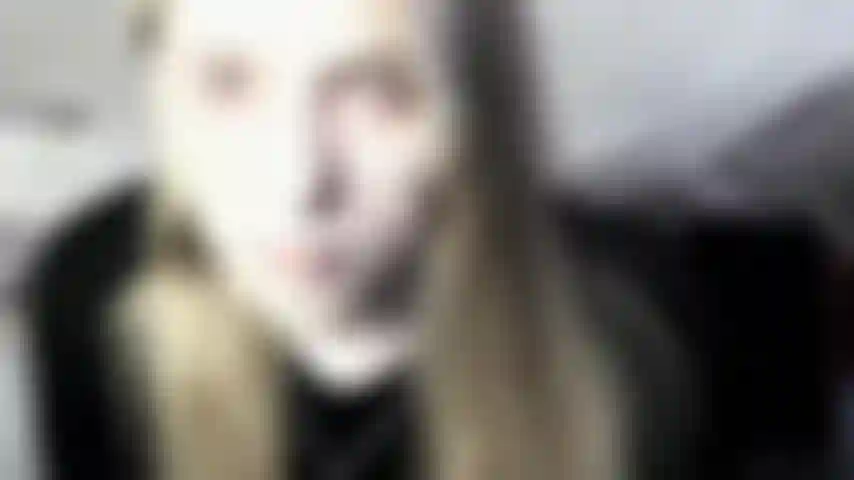 Pov, te chupo hasta dejarlo seco y te vacío los huevos.