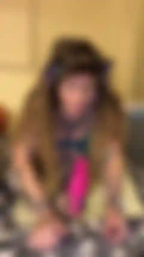 Me encanta como se ve este juguete en mi boca. ¿A ti no?