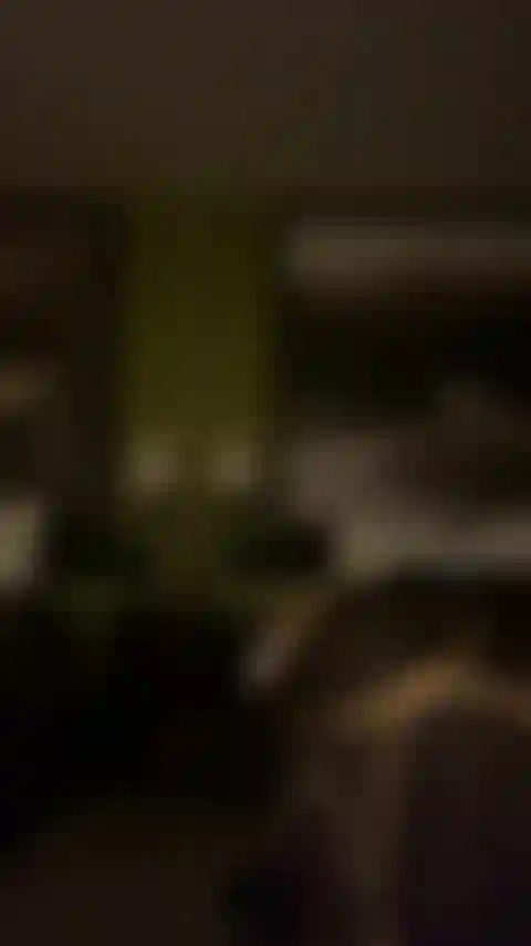 Mostrando un cuerpo.