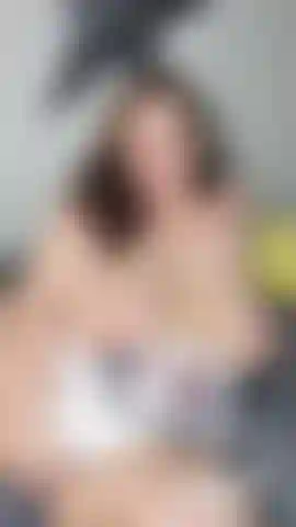 Lace hace que las pinzas se sientan mucho mejor.