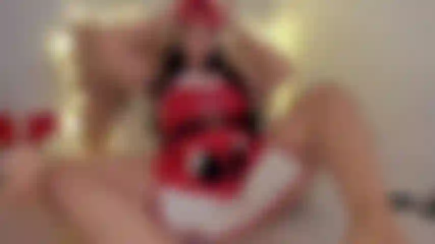 Mami noel teniendo un gran orgasno con una polla negra.