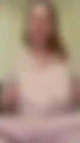 Up close of me playing with my big boobies and sucking my nipples 💦