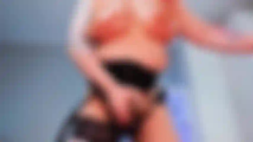 Eres de mi propiedad, puta!