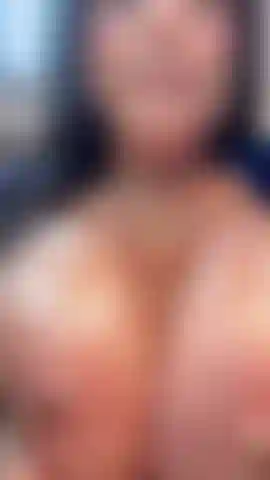 Front curves, firm attitude