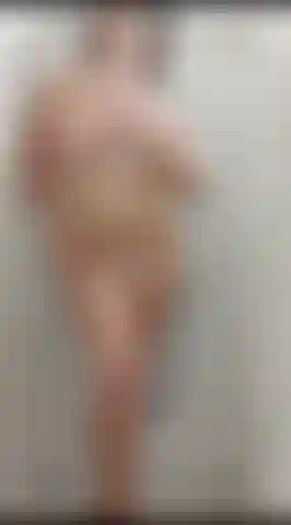 Provocando mi cuerpo con curvas.