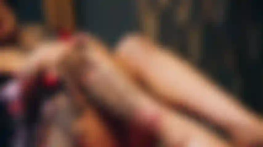 ¿Me azotarás mi enorme culo? 4 ¡K!