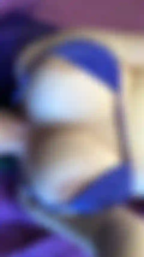 Tetas rebotando en posición pov.