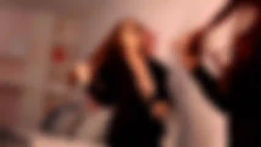 Emilia__air-_free.