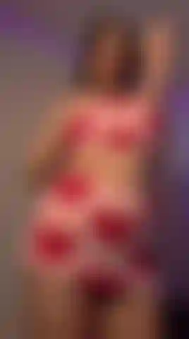 ¿Quieres darme una nalgada en el culo? 🍑.
