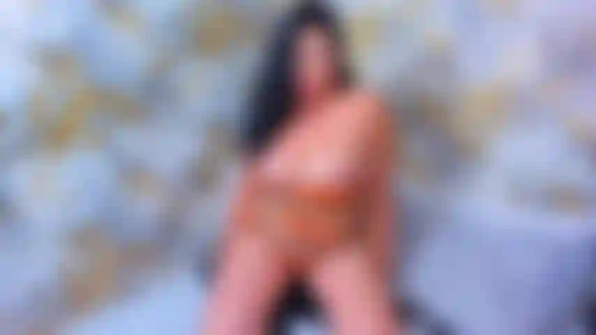 You know I'm a good submissive when I'm on my knees before you