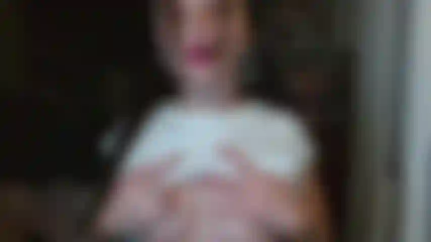 18 YEAR old emmabunnyxo plays with herself with a big black