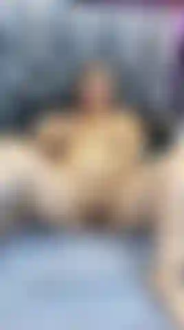 Masturbación juego de coño con máquina.