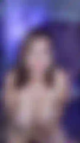 Déjame mostrarte mis grandes pechos!