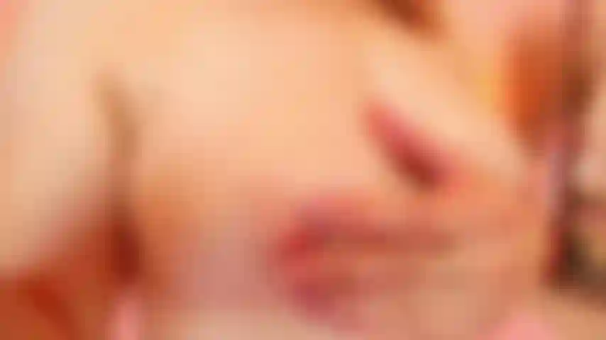 Tentaciones maduras, mi indulgencia y placer privado.