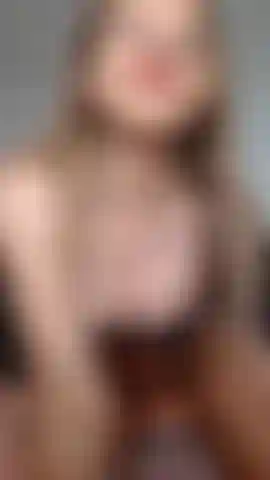 Despierta y masturbate joi.