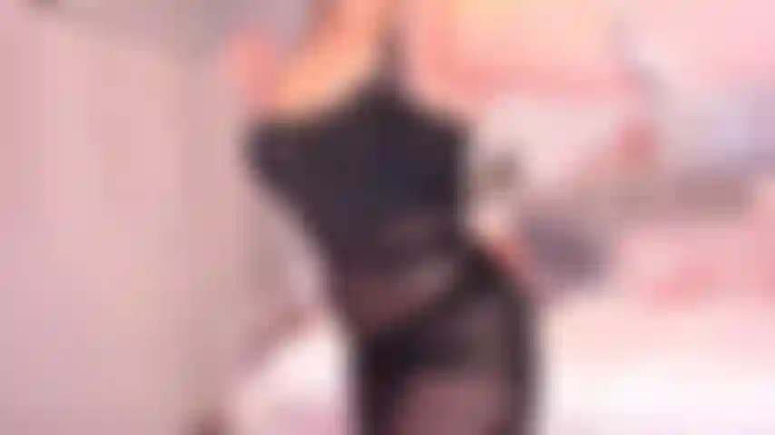 Birthday gold show 2022: aceite para todo el cuerpo, máquina de follar, twerk, striptease, corridas faciales con consolador, pastelería, crema batida, ¡espectáculo de cumpleaños desordenado! Engrasemos este gran culo y corramos dos veces juntos! Los primeros 12 minutos son el preshow, después es el show de oro de 20 minutos.