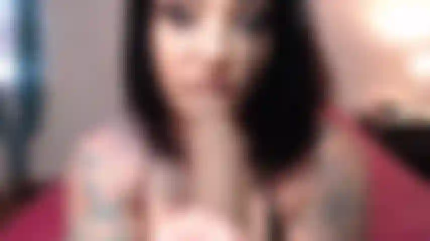 Corre en mi boca antes de que te vayas.