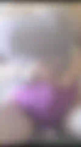 Poco provocativa bajo la ropa.